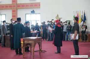 Bupati Dendi Hadiri Pelantikan Ketua DPRD Pesawaran