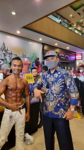 Atlet Body Contest asal Tanggamus Edi Supriyanto Tampil Memukau di Open Body Contest Piala Walikota Tangsel Seri -1