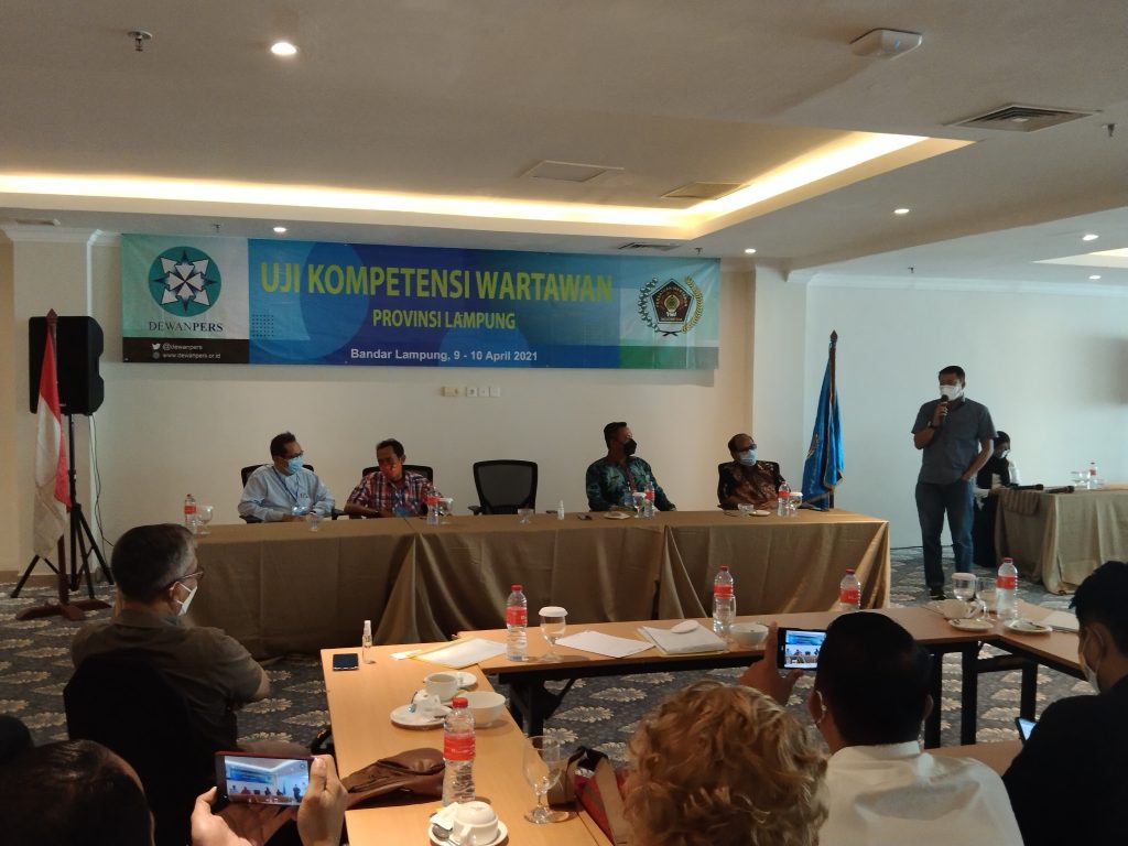 Dewan Pers: Jaga Kehormatan Profesi Wartawan!