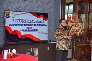 Polda Lampung Terima Bantuan 1500 Paket Sembako dari Universitas Teknokrat Indonesia untuk Disalurkan ke Masyarakat