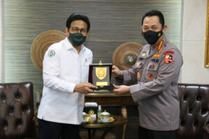 Audiensi Dengan Mendes PDTT, Kapolri Pastikan Pendampingan dan Edukasi Dana Desa