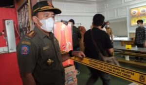 Lantaran Tak Maksimal Gunakan Tapping Box Dalam Menghitung Pajak, Pemkot Bandarlampung  Segel Bakso Sony 1, Rumah Makan Begadang II Dan Geprek Bensu