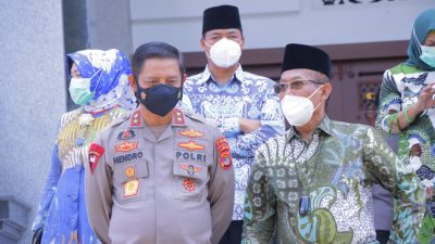 Kapolda Tinjau Vaksinasi Merdeka di Universitas Islam Negeri Lampung