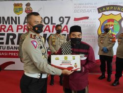Serbuan Vaksin dan Bansos Digelar Akpol 97 Wira Pratama, dan Ajak Warga Tegakan Prokes 5M