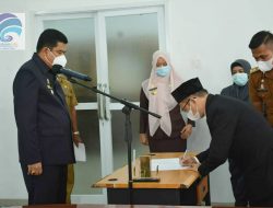 Bupati Musa Ahmad Lantik Alih Fungsi dan Inpassing Jabatan Fungsional