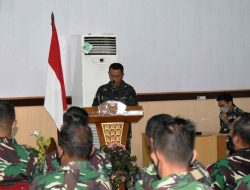 Kumdam II/Swj Berikan Penyuluhan Hukum Kepada Prajurit , PNS dan Persit KCK Koorcab Korem 043/Gatam