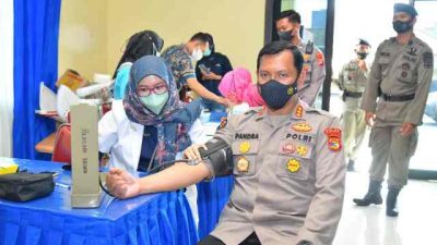 Kombes Pandra Donorkan Darah Jelang HUT Brimob ke 76