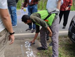 Petugas Gabungan Periksa Dan Hitung Kerugian Negara Pembangunan Jalan Ir Sutami-Sribawono