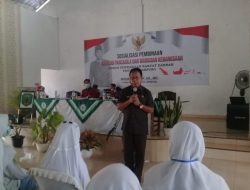 IP – WK : Mingrum Gumay Gaungkan Pancasila dan Cinta Tanah Air di Hadapan Pelajar Lamteng