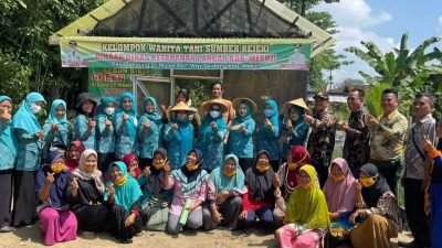 Ketua TP PKK Kabupaten Mesuji Ajak Ibu-ibu Manfaatkan Lahan Pekarangan dengan Budidaya Tanaman