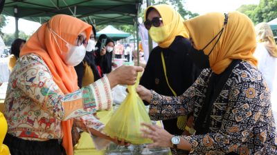 Program Siger Provinsi Lampung Gelar Bazar Takjil di Pojok Dekranasda
