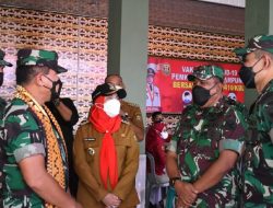 Danrem 043/Gatam Dampingi Pangkogabwilhan I Tinjau Pelaksanaan Vaksinasi Covid-19 dan Bhakti Sosial di wilayah Korem