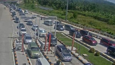 Puncak Arus Mudik, Jumlah Kendaraan Melonjak Dua Kali Lipat di Tol Trans Sumatera