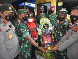 Danrem 043 Gatam Bersama Unsur Forkopimda Tinjau Pos Pengamanan Malam Idul Fitri 1443 Hijriah