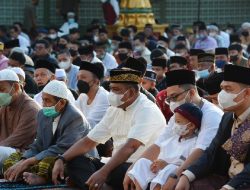 Danrem 043 Gatam Sholat Idul Fitri 1443 H-2022 M Bersama Masyarakat Bandar Lampung