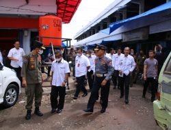 Asisten II Bersama Perangkat Daerah Tinjau Pasar Pagi Kotabumi