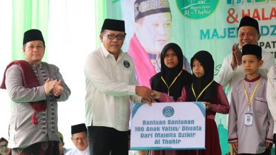 Gelar Tabligh Akbar, Majelis Dzikir At-Thohir Pesawaran Berbagi Kebahagiaan Bersama Ratusan Anak Yatim