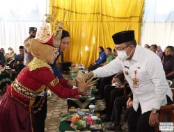 Sekdakab Lampura Hadiri Wisuda Universitas Muhammadiyah Kotabumi