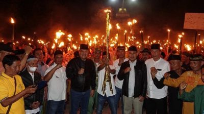 Bupati Musa Ahmad Lepas Pawai Obor Hari Raya Idul Adha 1443 H