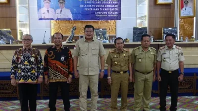 Bupati Lampung Tengah Hadiri Sosialisasi Pendaftaran NPWP bagi Pelaku Usaha