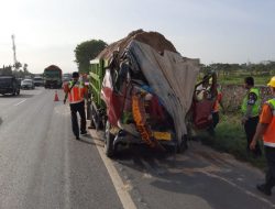 Mengantuk Saat Berkendara, Ditlantas Polda Banten Evakuasi Kecelakaan di Tol Tangerang – Merak