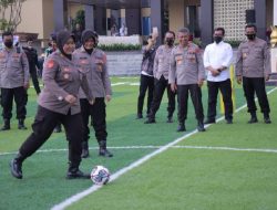 Wakapolda Lampung Buka Turnamen Mini Soccer Antar Fans Club