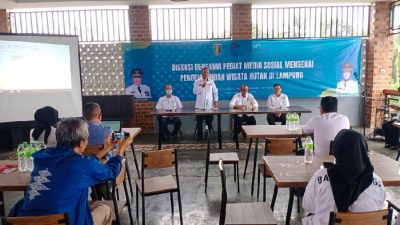 Diskominfotik Lampung Diskusi Tentang Pengembangan Wisata Hutan Bersama Penggiat Medsos