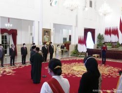 Presiden Jokowi Resmi Melantik 5 Anggota DKPP Baru