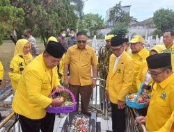 HUT ke 58 Partai Golkar, Arinal Djunaidi Pimpin Ziarah ke Taman Makam Pahlawan Tanjungkarang