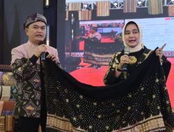 Ketua Dekranasda Provinsi Lampung Dukung Peningkatan Penjualan Produk Kerajinan UMKM Melalui Pemasaran Secara Online