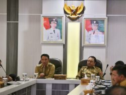 Parosil Mabsus dan Mad Hasnurin Hadiri Rapat Rencana Peresmian Lamban Pancasila