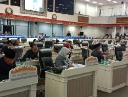 Ruang Rapat Paripurna DPRD Lampung Sering Sepi, Hanifal: Rapat Virtual Lebih Baik Ditiadakan, Banyak Anggota tak Hadir