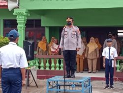 Jadi Inspektur Upacara di SMPN 9 Tubaba, Kabag Ops Polres Tubaba Polda Lampung Ajak Siswa-Siswi Tertib Lalulintas