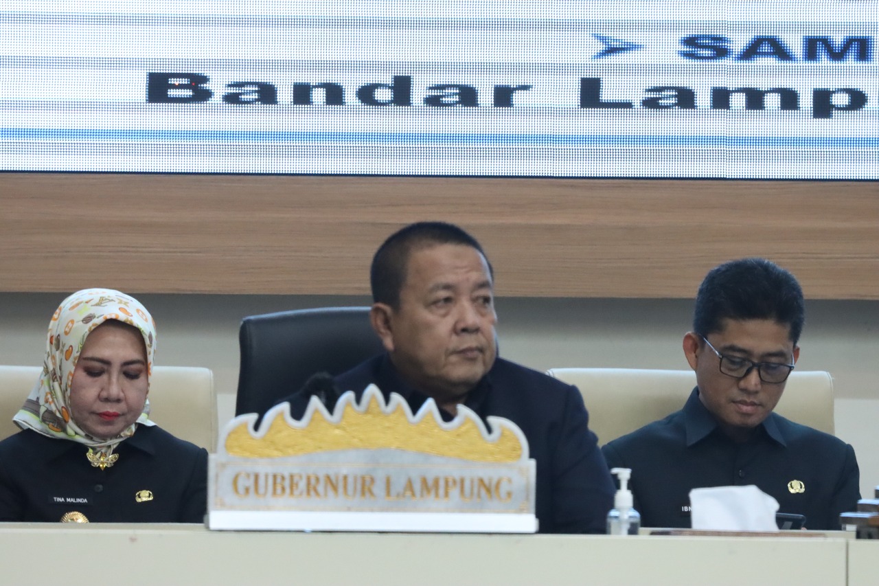 Gubernur Arinal Hadiri Rapat Paripurna Persetujuan 10 Perda Usul Inisiatif DPRD dan 2 Perda Prakarsa Pemprov Lampung