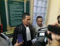 Sidang Perkara Dugaan Suap PMB Unila, Kuasa Hukum Terdakwa Heryandi Keberatan Nama Lengkap Mahasiswa Dibacakan