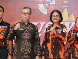 Sekdaprov Fahrizal Kukuhan Srikandi Pemuda Pancasila 2023-2027