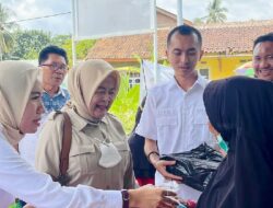 Wakil Ketua I DPRD Lampung Elly Wahyuni dan DPC Gerindra Pesawaran Gelar Pengobatan Gratis