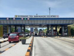 Pemudik Mulai Padati Tol Trans Sumatera