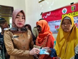 Tiyuh Gunung Agung Kecamatan Gunung Terang,Salurkan Bantuan Langsung Tunai (BLT) DD ke 98 KPM
