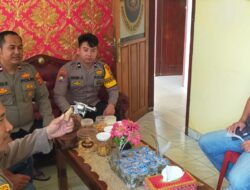 Ops Sikat Krakatau, Polsek Lambu Kibang Terima Senpi Rakitan Dari Warga