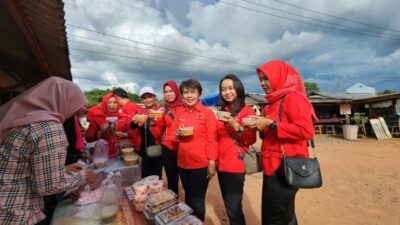 Bagikan Ratusan Takjil di Mesuji, Condro: Kita Beli ke Pedagang dan Dibagikan ke Masyarakat