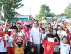 Meriahkan HUT RI ke-78, Gita Kurniawan Ajak Masyarakat Jalan Sehat