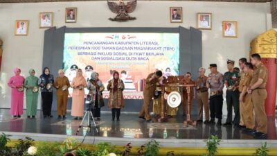 Bupati Musa Hadiri Acara Pencanangan Kabupaten Literasi dan Peresmian 1000 TBM Berbasis Inklusi Sosial