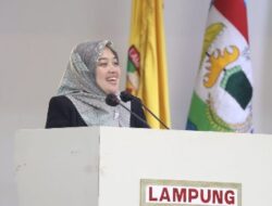 Wagub Nunik Hadiri Paripurna DPRD Lampung Lanjutan Pembicaraan Tingkat I Penyampaian Pendapat Gubernur atas 12 Raperda
