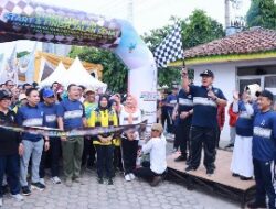 Gubenur Arinal Lepas Peserta Jalan Sehat