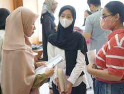 UPT Bahasa Gelar Kursus English Conversation Club (ECC) untuk Mahasiswa