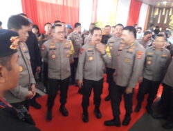 Waka Polri Tinjau Kegiatan Bhakti Sosial dan Bhakti Kesehatan