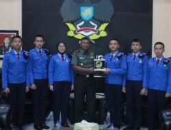 Isi Liburan, Siswa-Siswi SMA TN Magelang Kunjungi Korem 043 Garuda Hitam