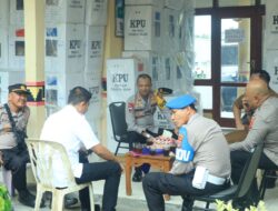 Kapolres Tulang Bawang Barat Monitoring Dan Cek Personil Pengamanan Rapat Pleno Terbuka Di PPK Kecamatan TBT