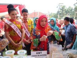 Walikota Eva Dwiana Hadiri Penilaian Lomba Kelurahan Berprestasi Tingkat Provinsi